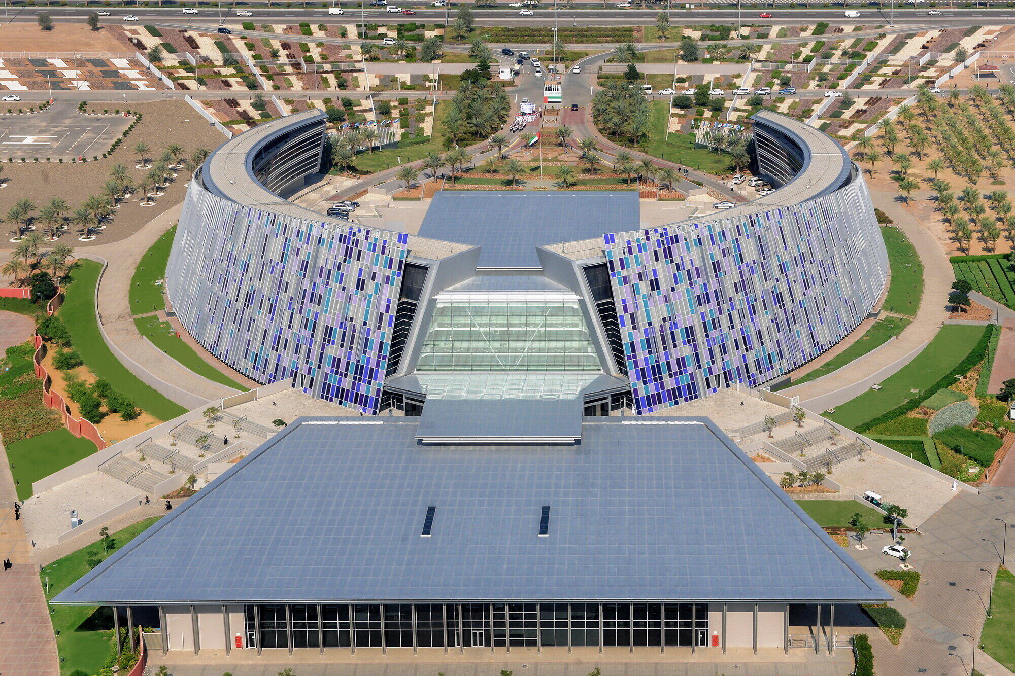 UAEU launches UAEUDaman programme for student research with three